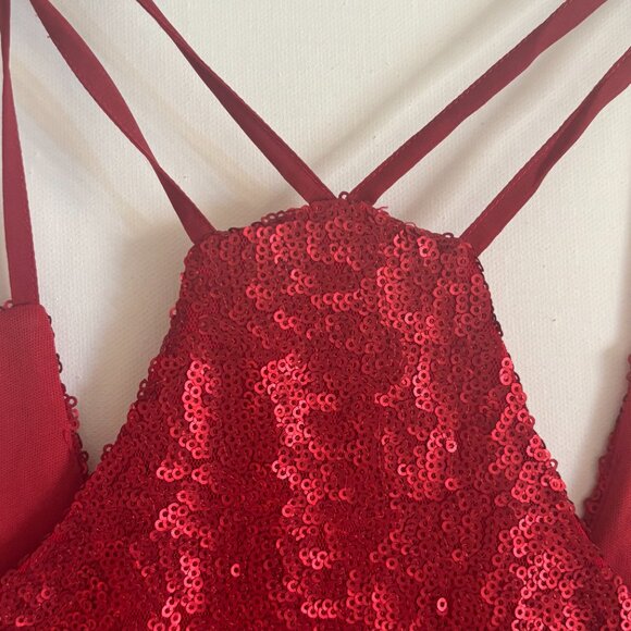 Red Sequin Cami top from GUESS w/spaghetti strap - Picture 3 of 4